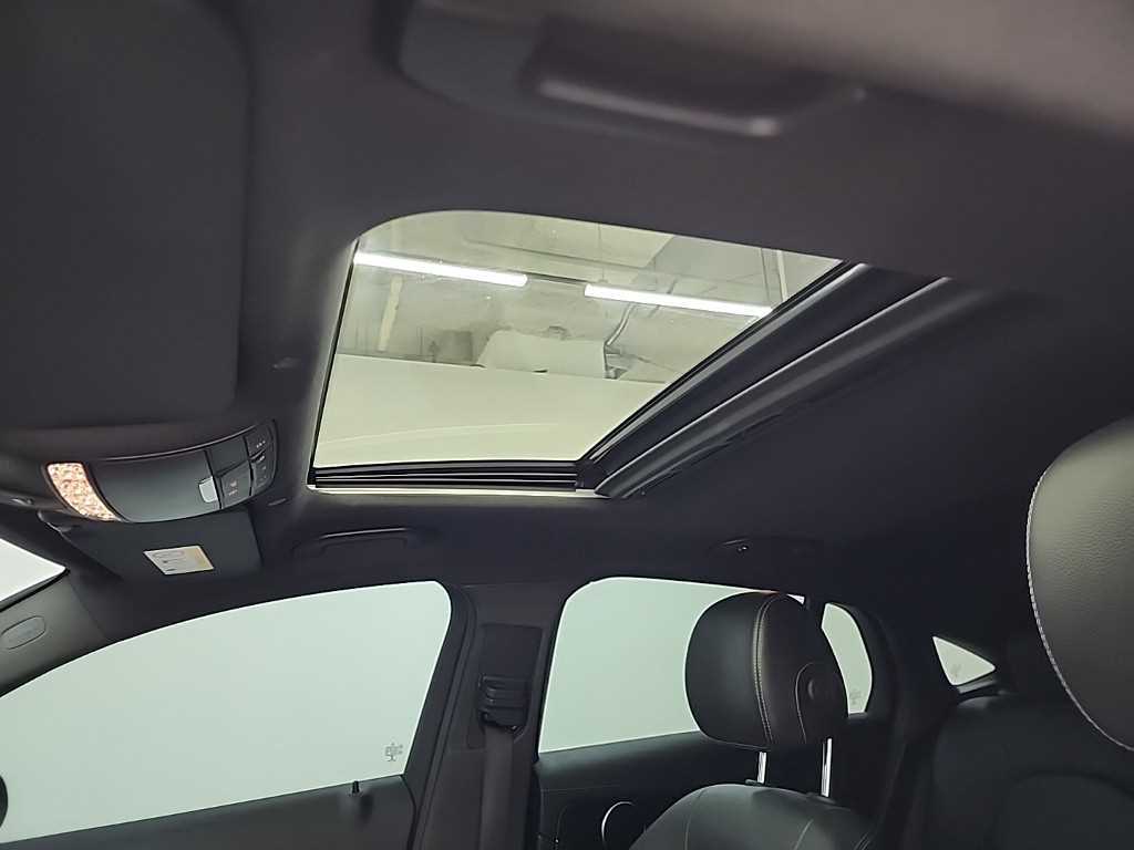 Mercedes Benz GLC Class 2022 Negro - Importación desde Corea - HF Imports Iquique - Foto 15