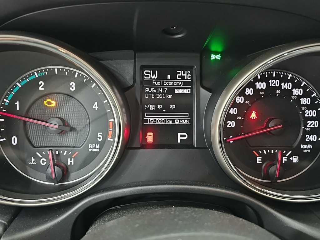 Jeep Cherokee - Vista 6