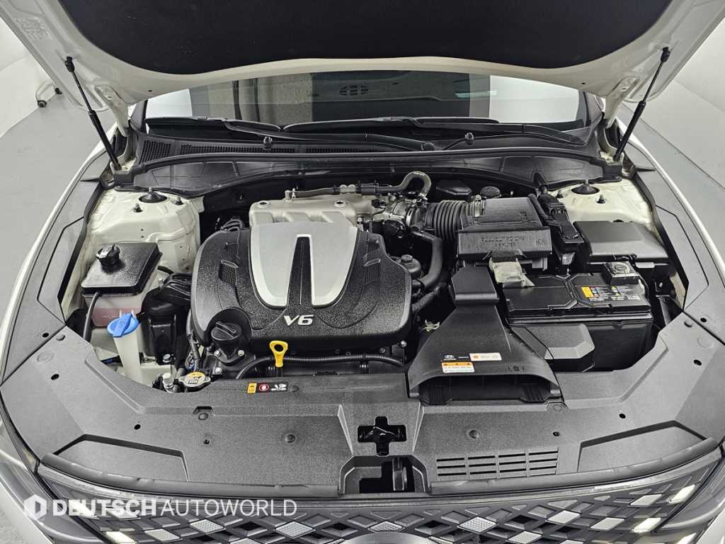 HYUNDAI Grandeur - Vista 6