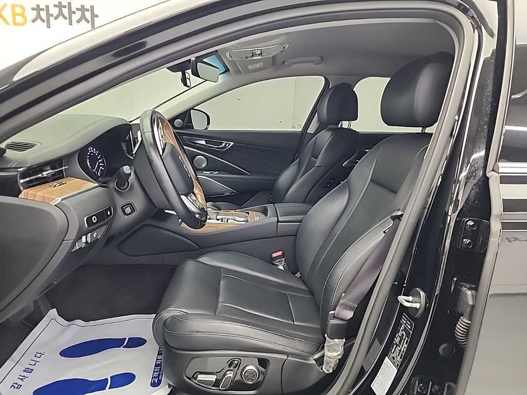 KIA K9 - Vista 11