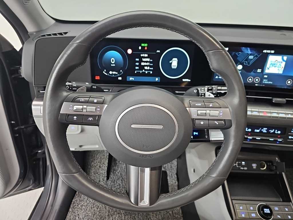 HYUNDAI Kona - Vista 9