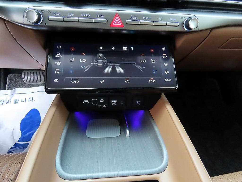 HYUNDAI Grandeur 2023 Blanco - Importación desde Corea - HF Imports Iquique - Foto 14