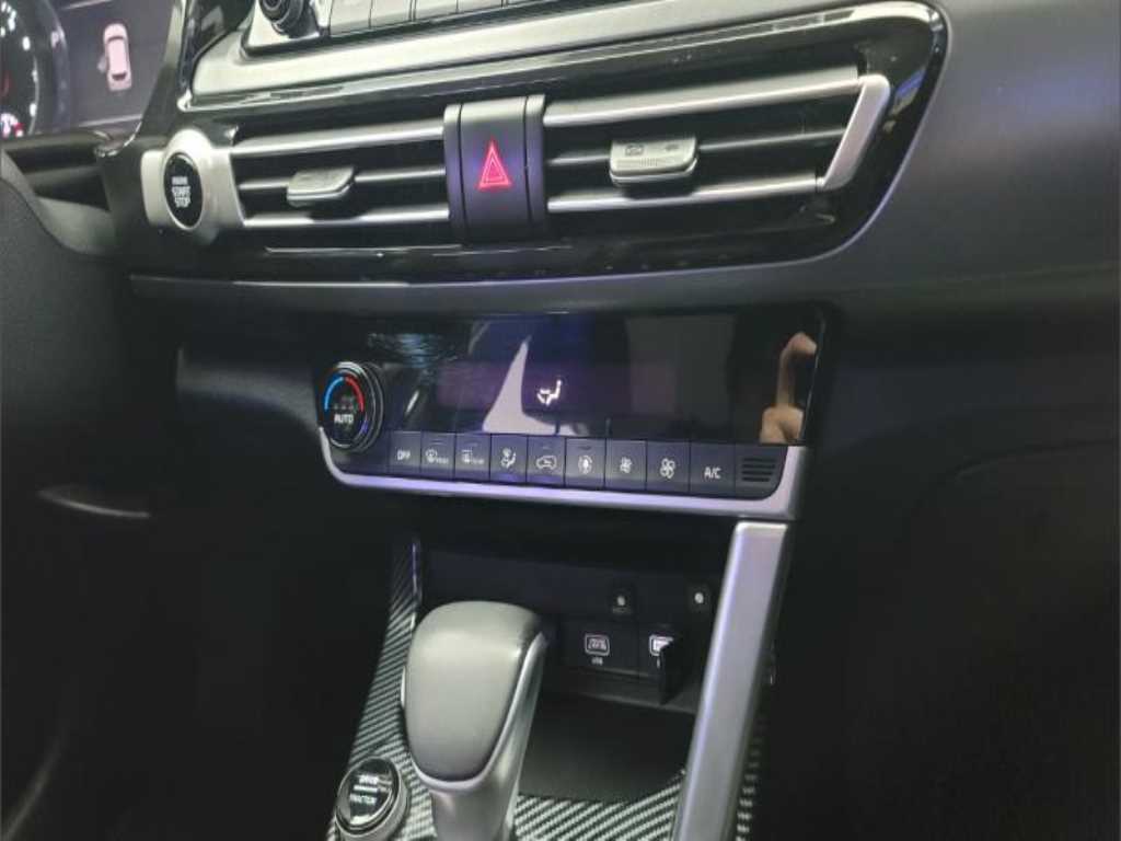 KIA Seltos - Vista 5