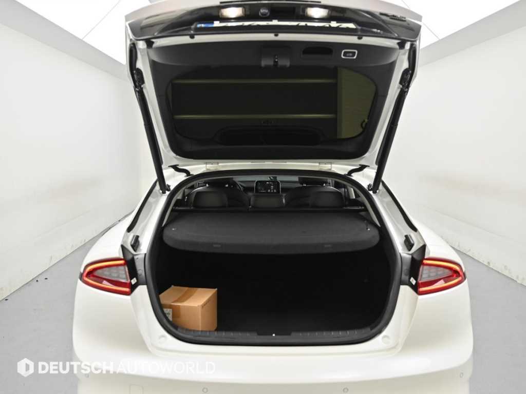 KIA Stinger 2018 Blanco - Importación desde Corea - HF Imports Iquique - Foto 19