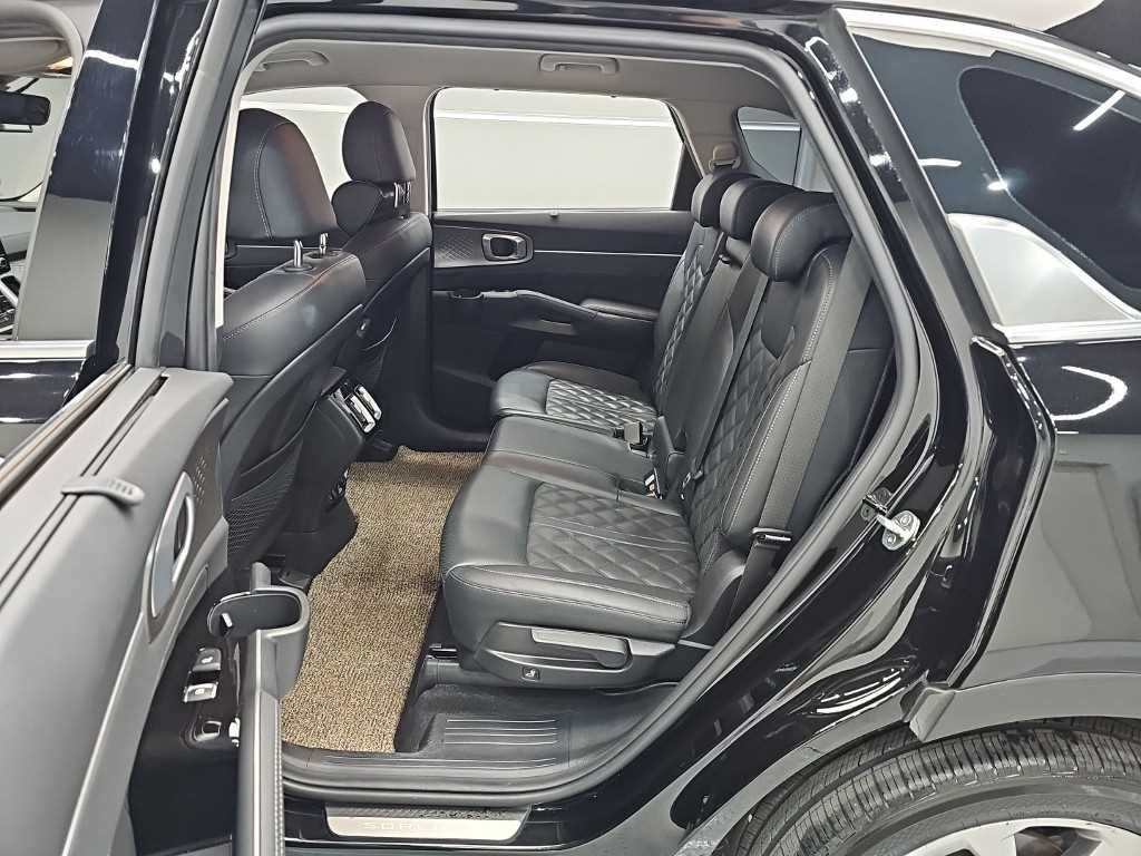 KIA Sorento - Vista 12