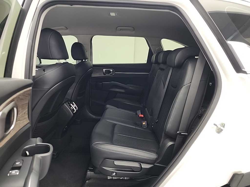 KIA Sorento - Vista 12
