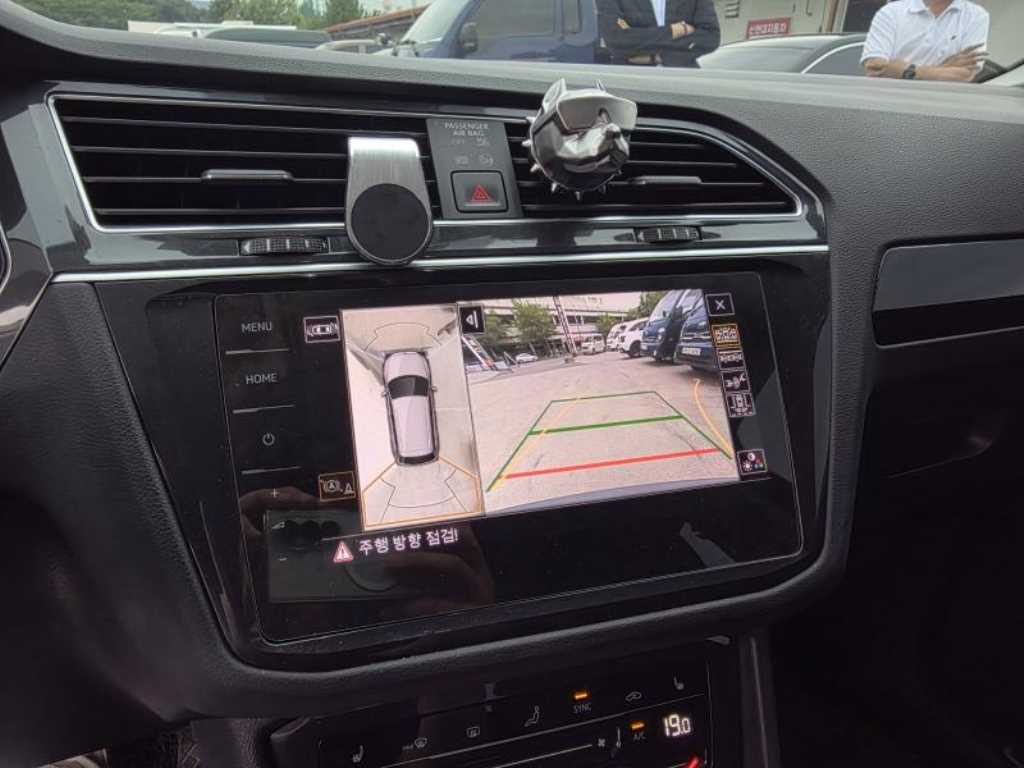 Volkswagen Tiguan - Vista 10