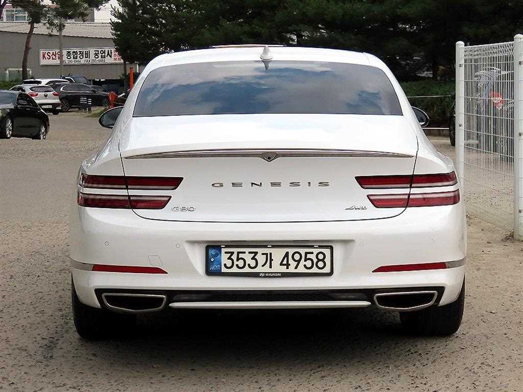 Genesis G80 - Vista 4