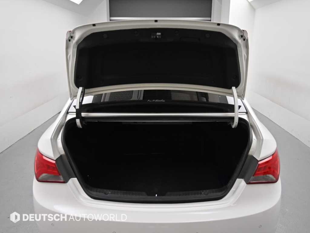 HYUNDAI Sonata 2013 Blanco - Importación desde Corea - HF Imports Iquique - Foto 19