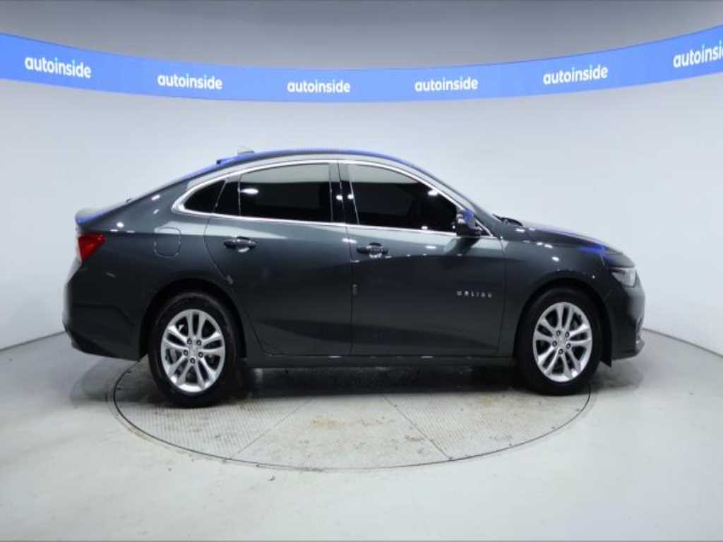 Chevrolet Malibu - Vista 2