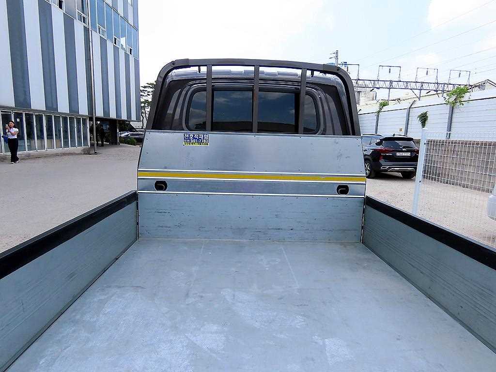 Small Truck Cargo (small) - Vista 5