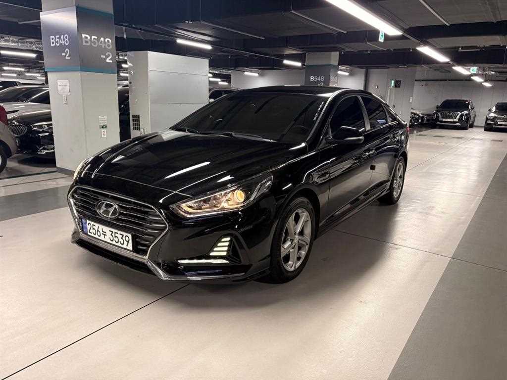 HYUNDAI Sonata - Vista 2