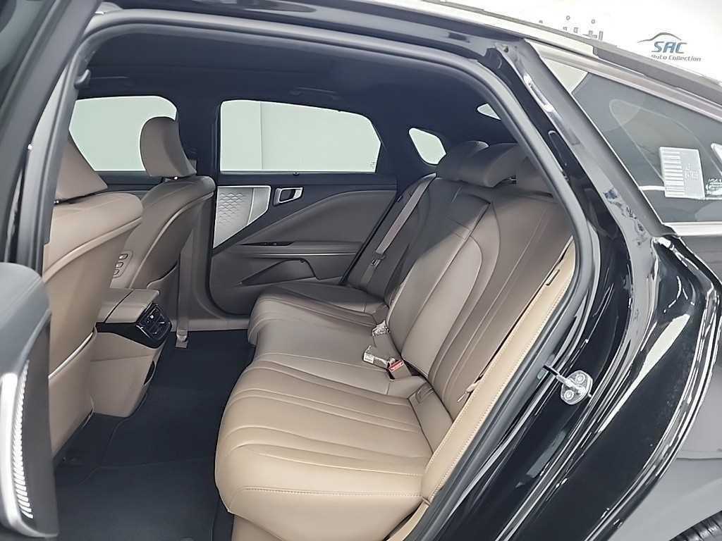 KIA K8 - Vista 12