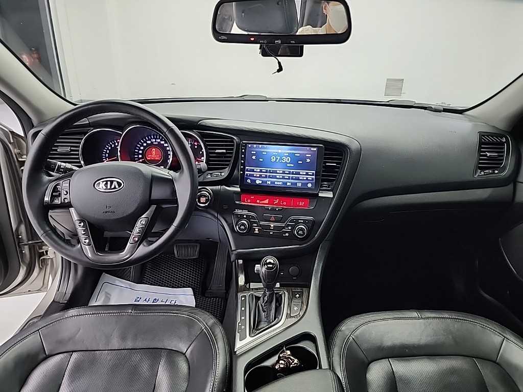 KIA K5 - Vista 7