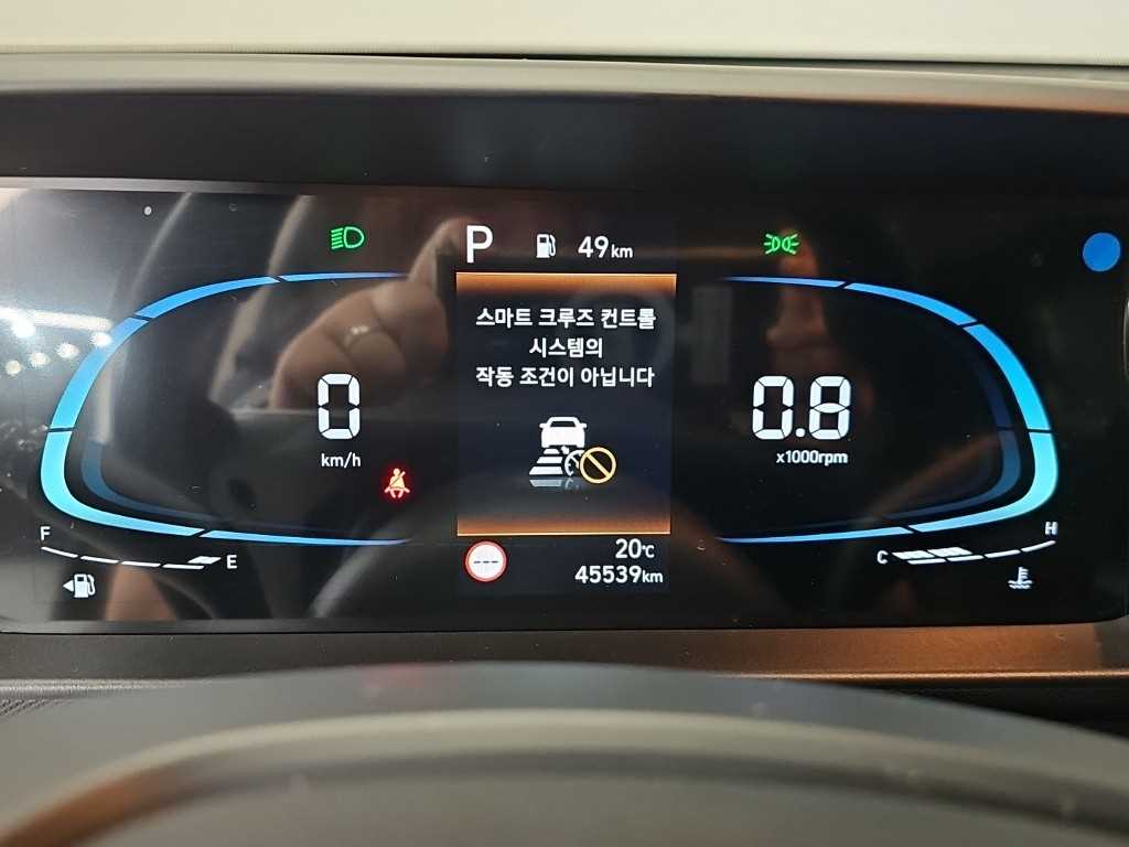 HYUNDAI Casper - Vista 6