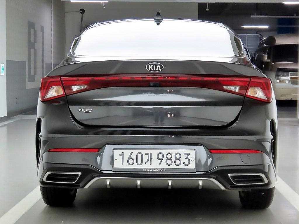 KIA K5 - Vista 3