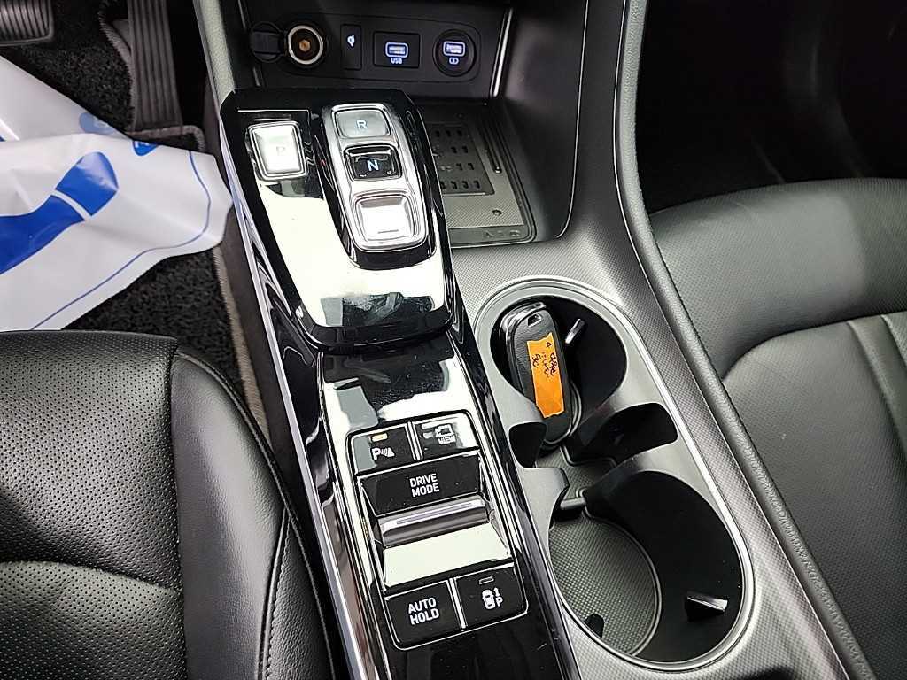 HYUNDAI Sonata - Vista 8