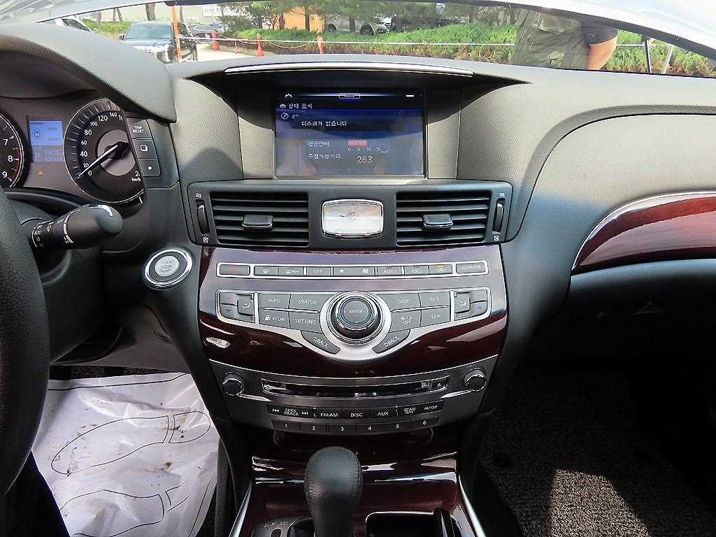 Infiniti Q 2017 Gris - Importación desde Corea - HF Imports Iquique - Foto 13