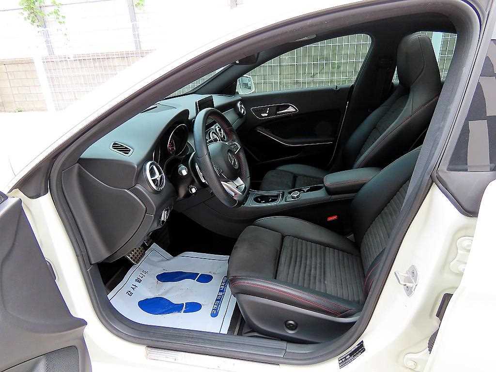 Mercedes Benz CLA Class - Vista 6