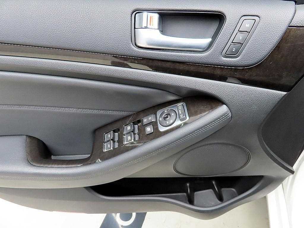 KIA K7 - Vista 11