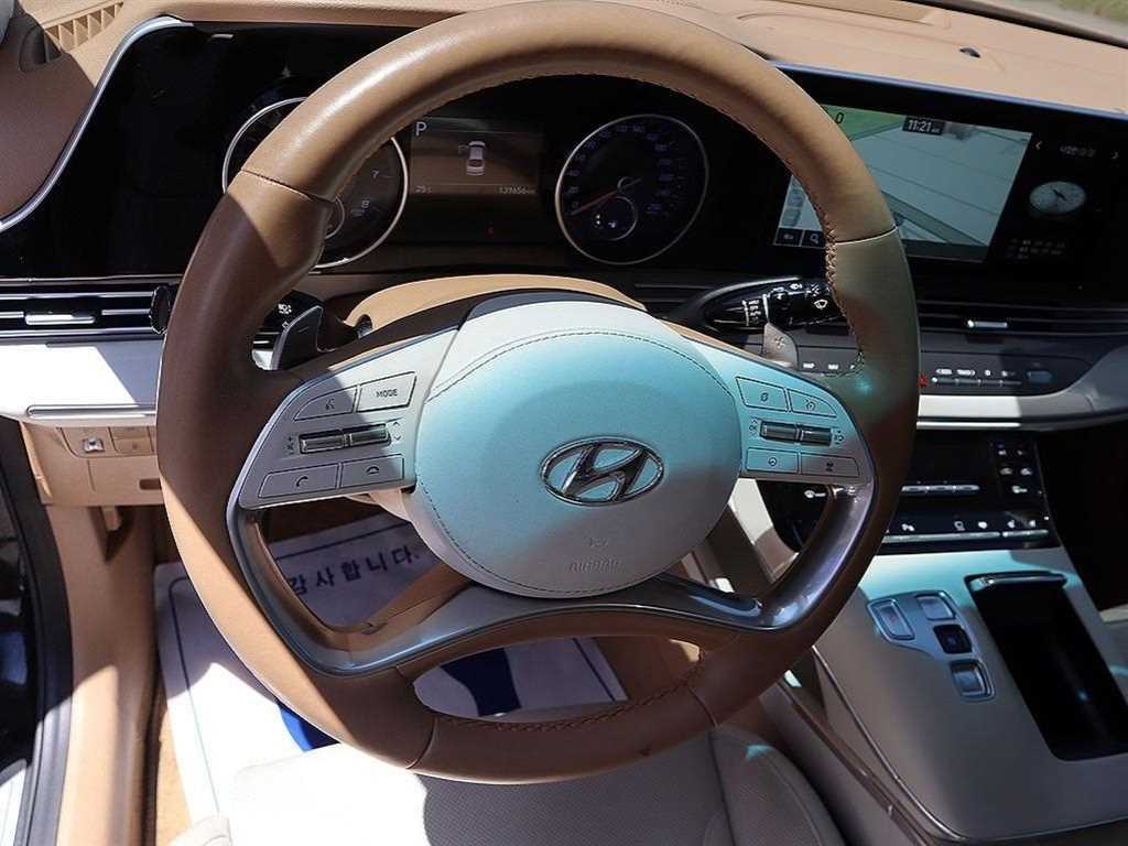 HYUNDAI Grandeur - Vista 8