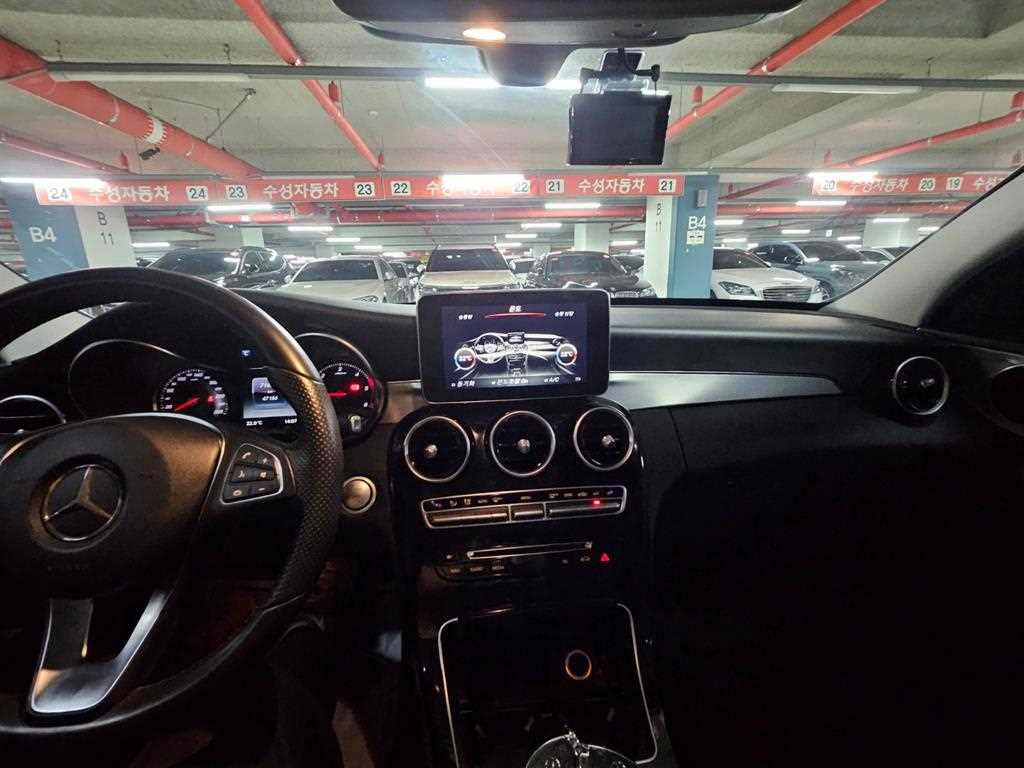Mercedes Benz C Class - Vista 10
