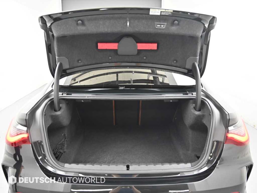 BMW 4 Series 2024 Negro - Importación desde Corea - HF Imports Iquique - Foto 19