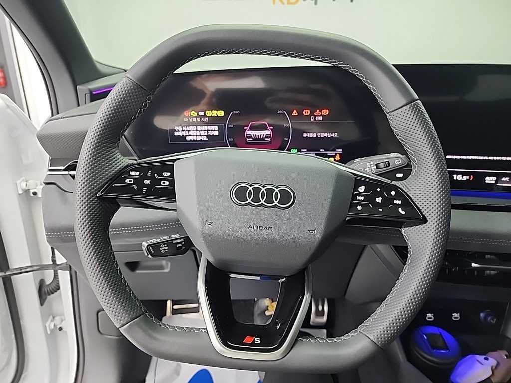 Audi SQ6 e-tron - Vista 10