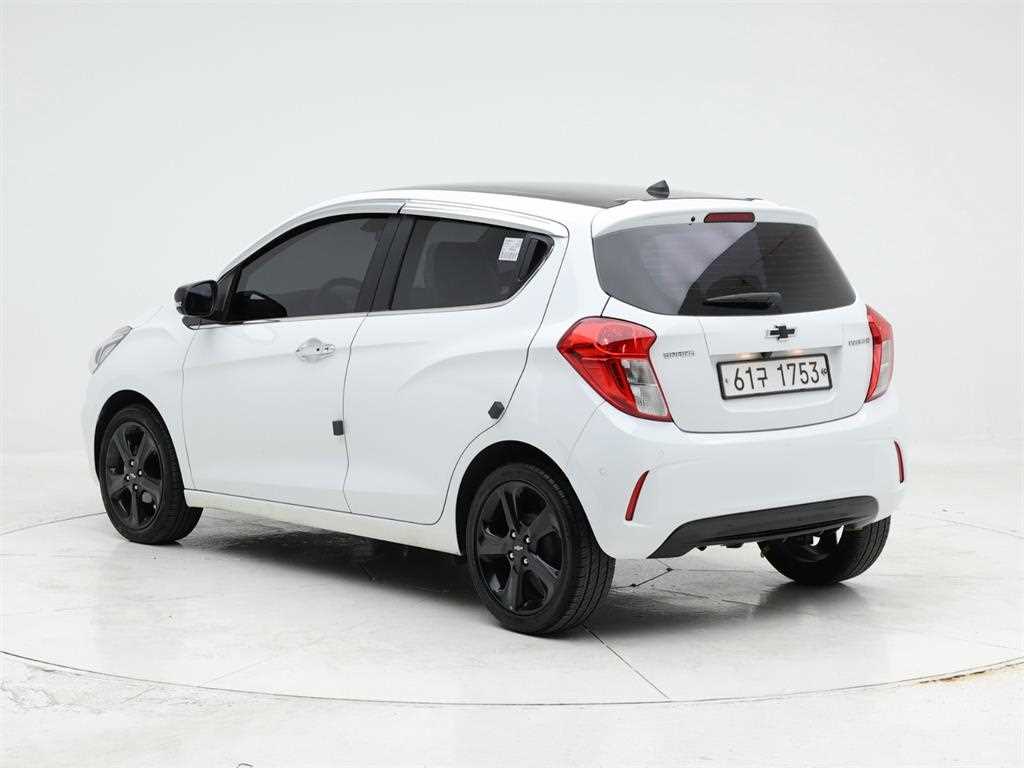 Chevrolet Spark - Vista 4
