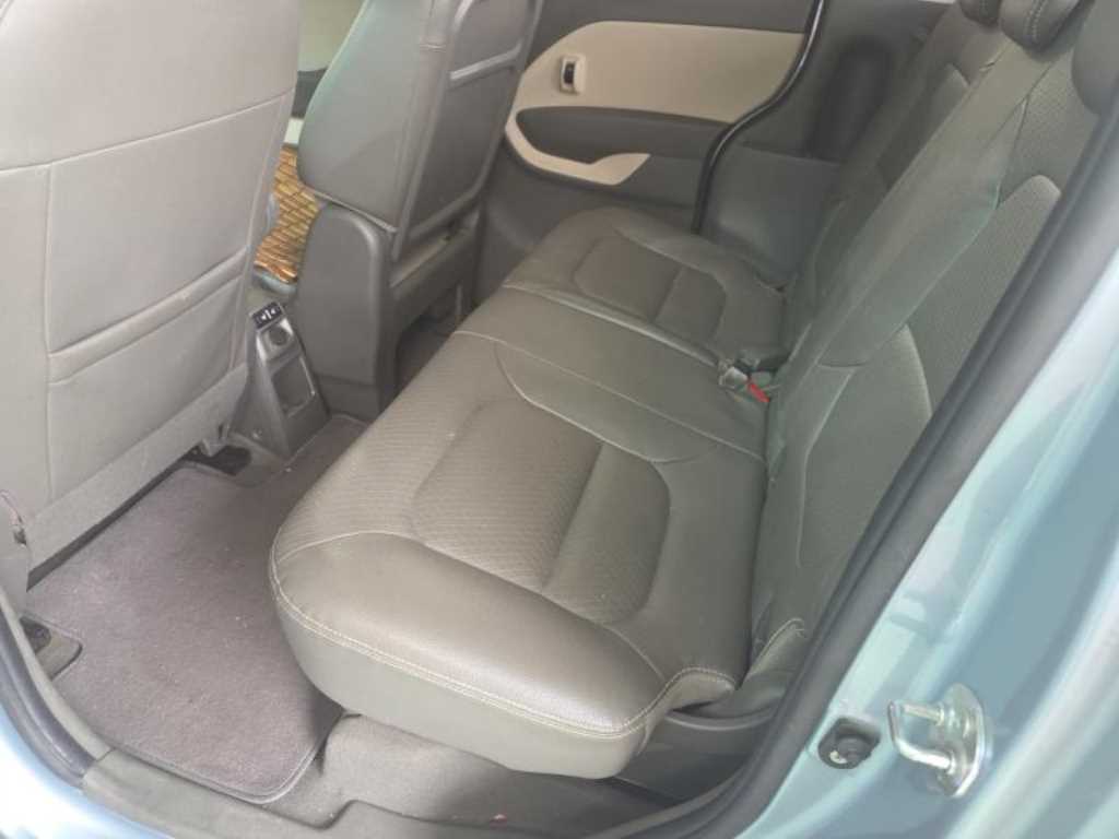 KIA Ray - Vista 7