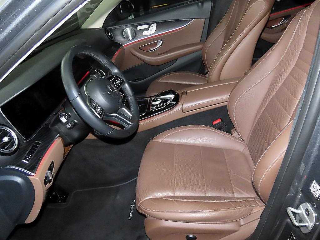 Mercedes Benz E class - Vista 6