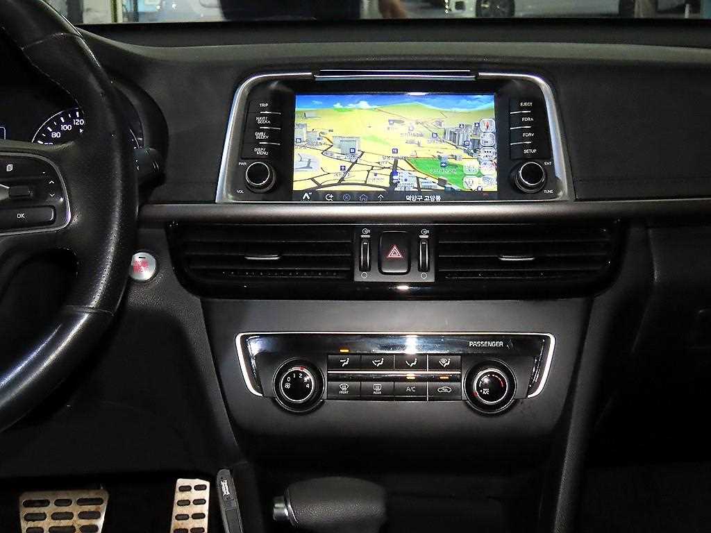 KIA K5 - Vista 11
