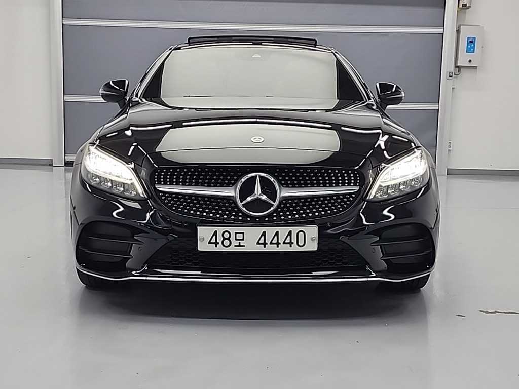 Mercedes Benz C Class - Vista 2