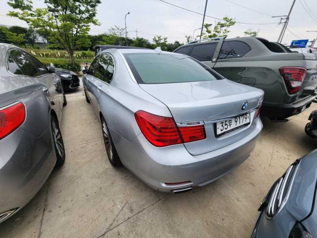 BMW 7 Series - Vista 6