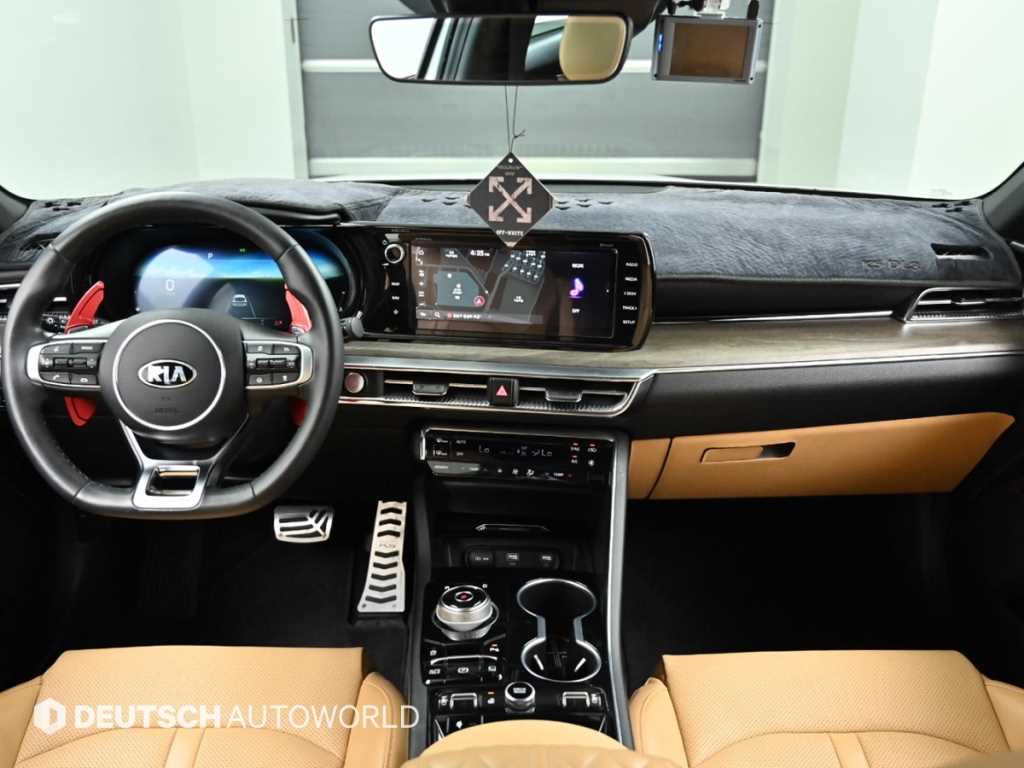KIA K5 - Vista 7