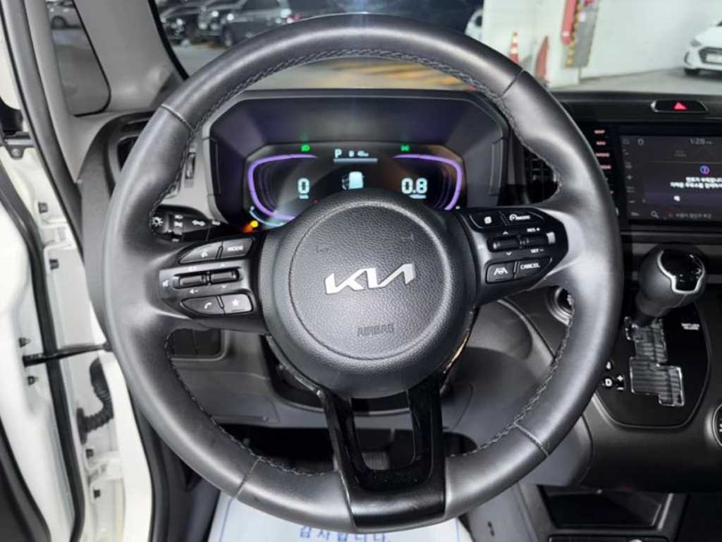 KIA Ray - Vista 8