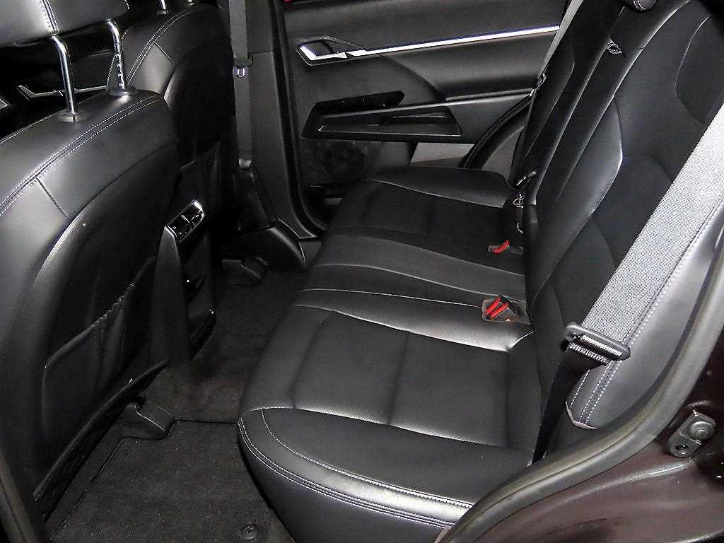 Ssangyong Torres - Vista 7
