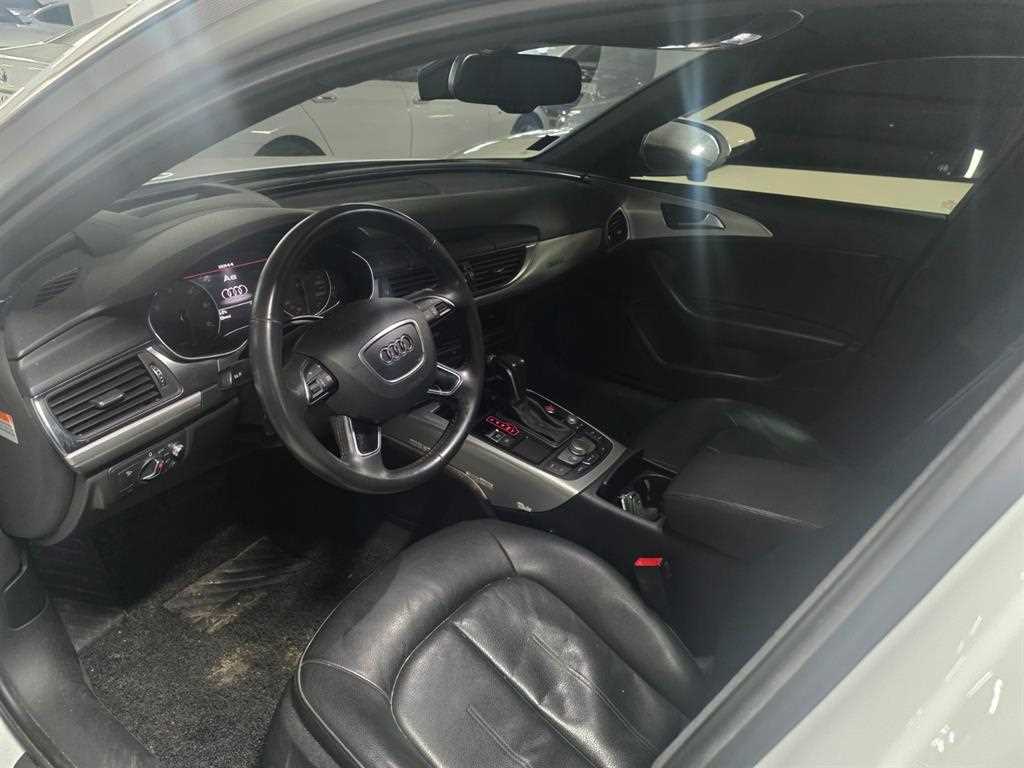 Audi A6 - Vista 5