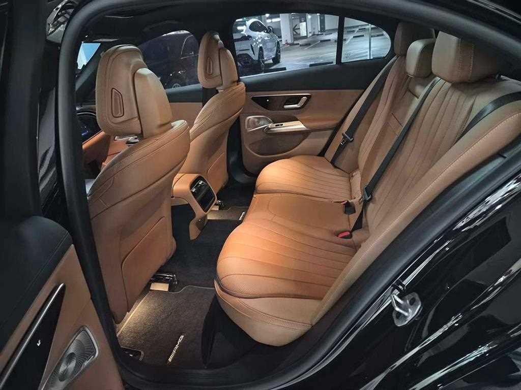 Mercedes Benz E class - Vista 7