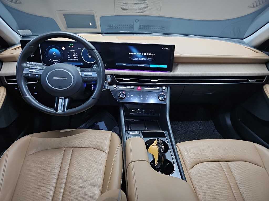 HYUNDAI Sonata - Vista 7