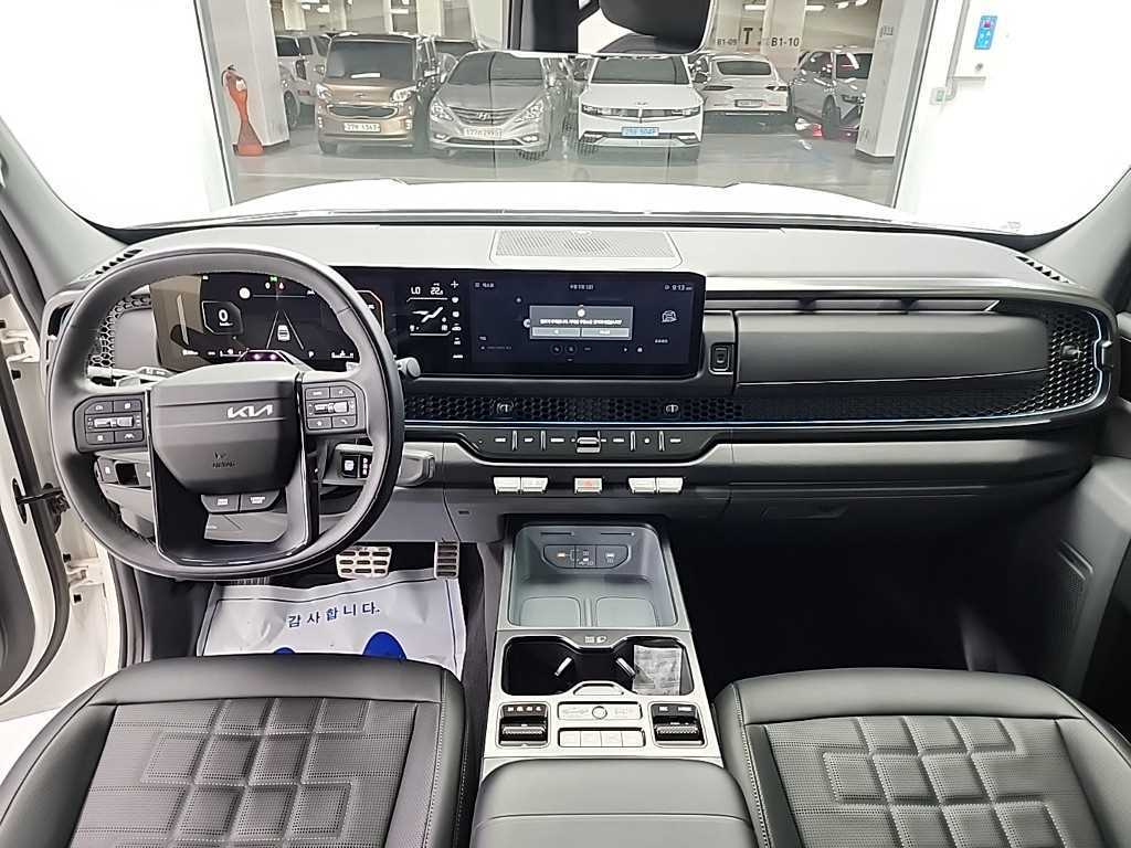 KIA Tasman - Vista 7