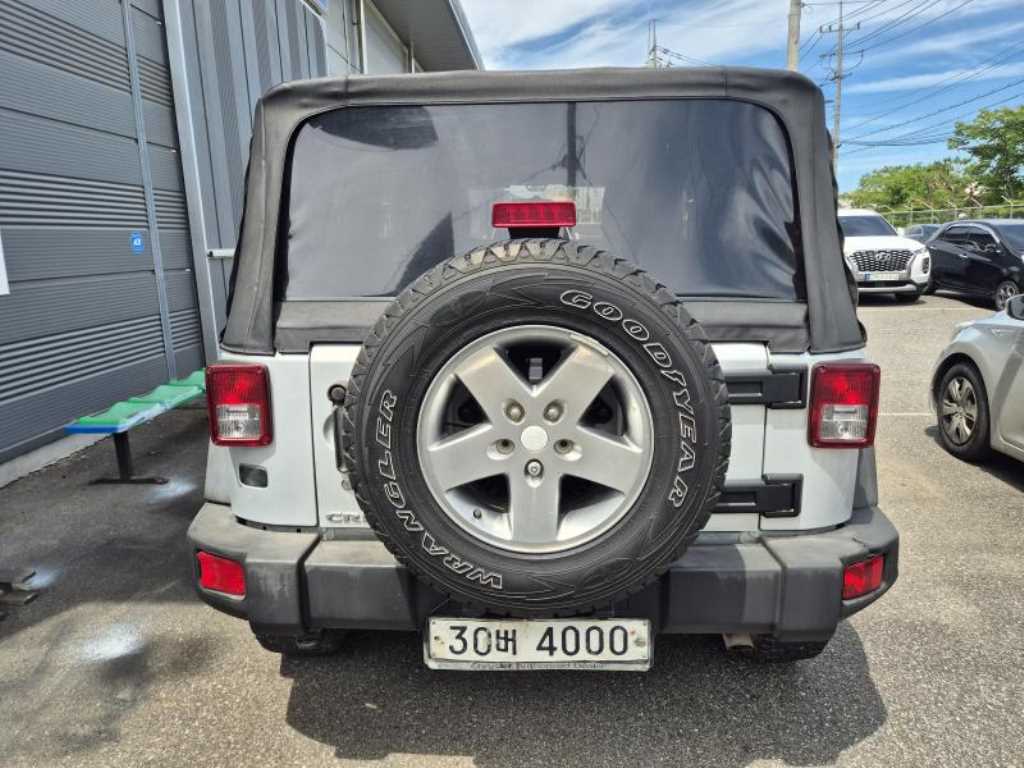 Jeep Wrangler - Vista 4