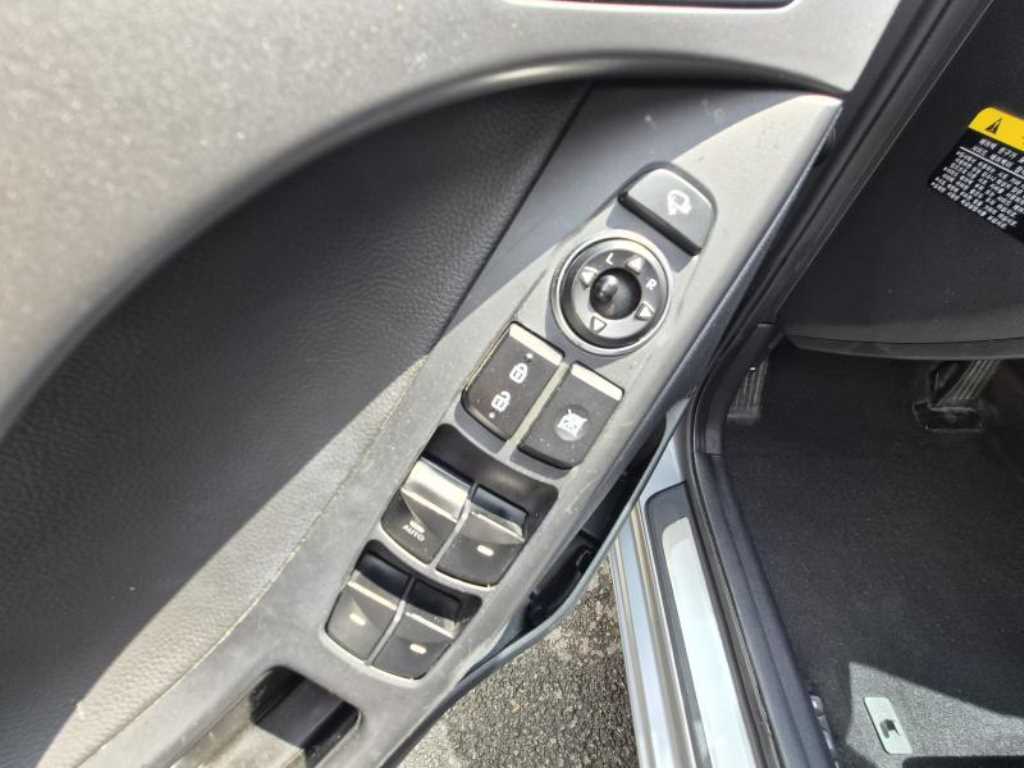 HYUNDAI Avante 2015 Gris - Importación desde Corea - HF Imports Iquique - Foto 14