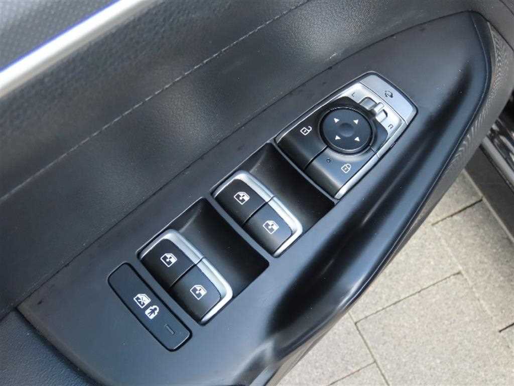 KIA K5 - Vista 12