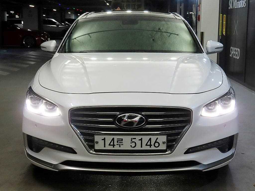 HYUNDAI Grandeur - Vista 2