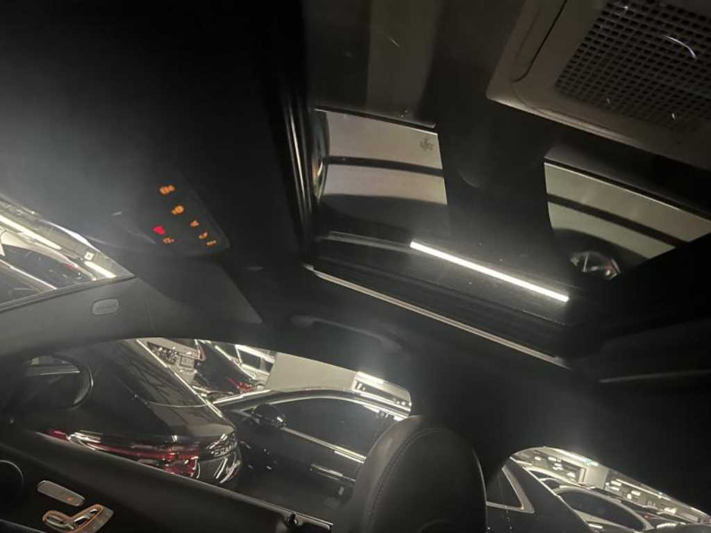 Mercedes Benz GLC Class - Vista 11