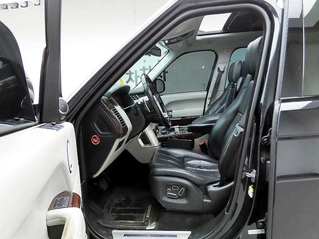 Land Rover Range Rover 2014 Negro - Importación desde Corea - HF Imports Iquique - Foto 13