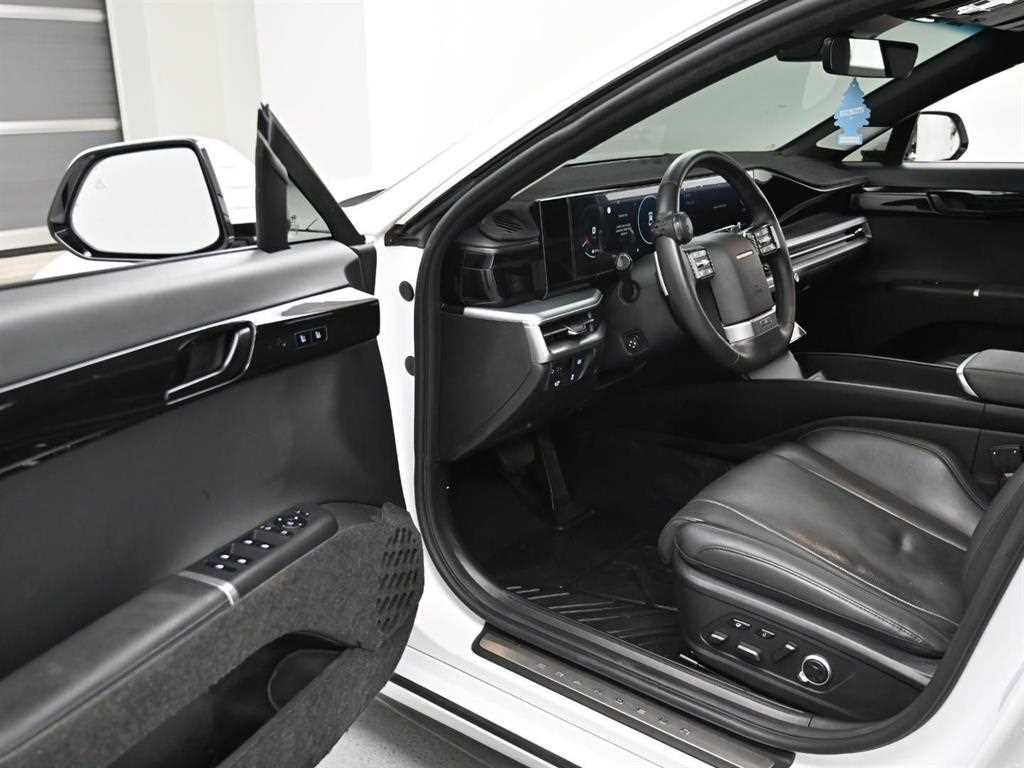 HYUNDAI Grandeur - Vista 10