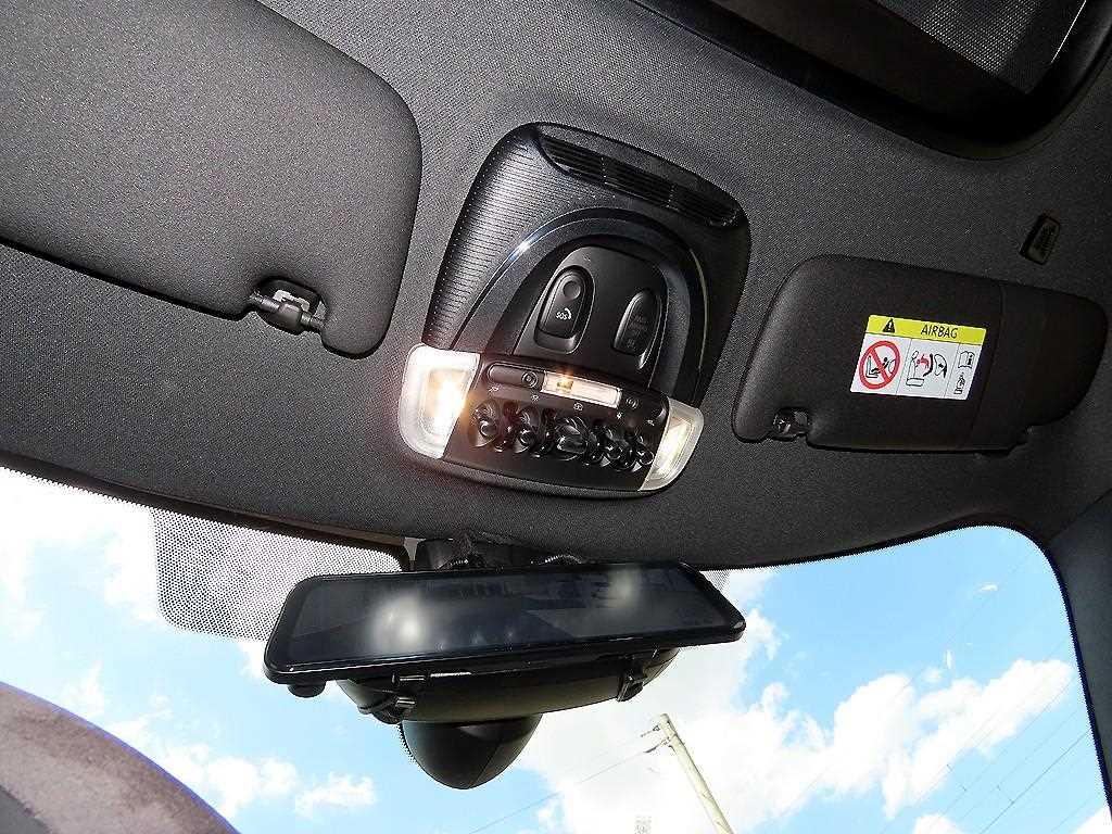 Mini Clubman 2023 Verde - Importación desde Corea - HF Imports Iquique - Foto 15