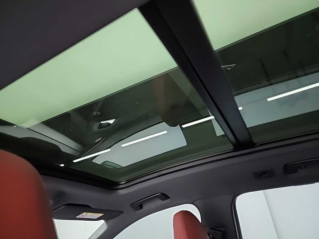 Audi SQ6 e-tron 2025 Blanco - Importación desde Corea - HF Imports Iquique - Foto 15